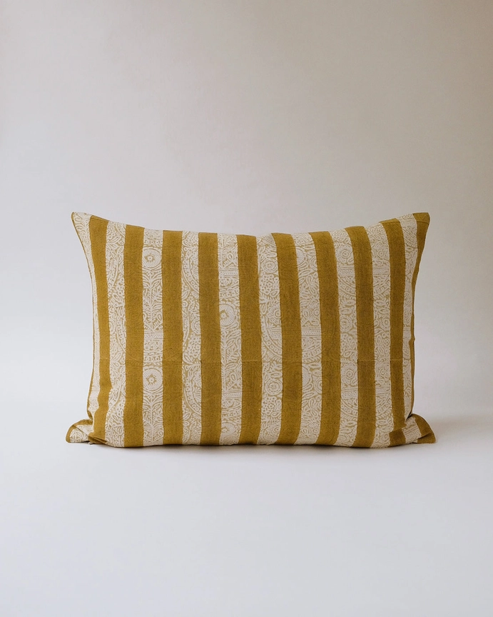 Maya Linen Pillowcase 1.png
