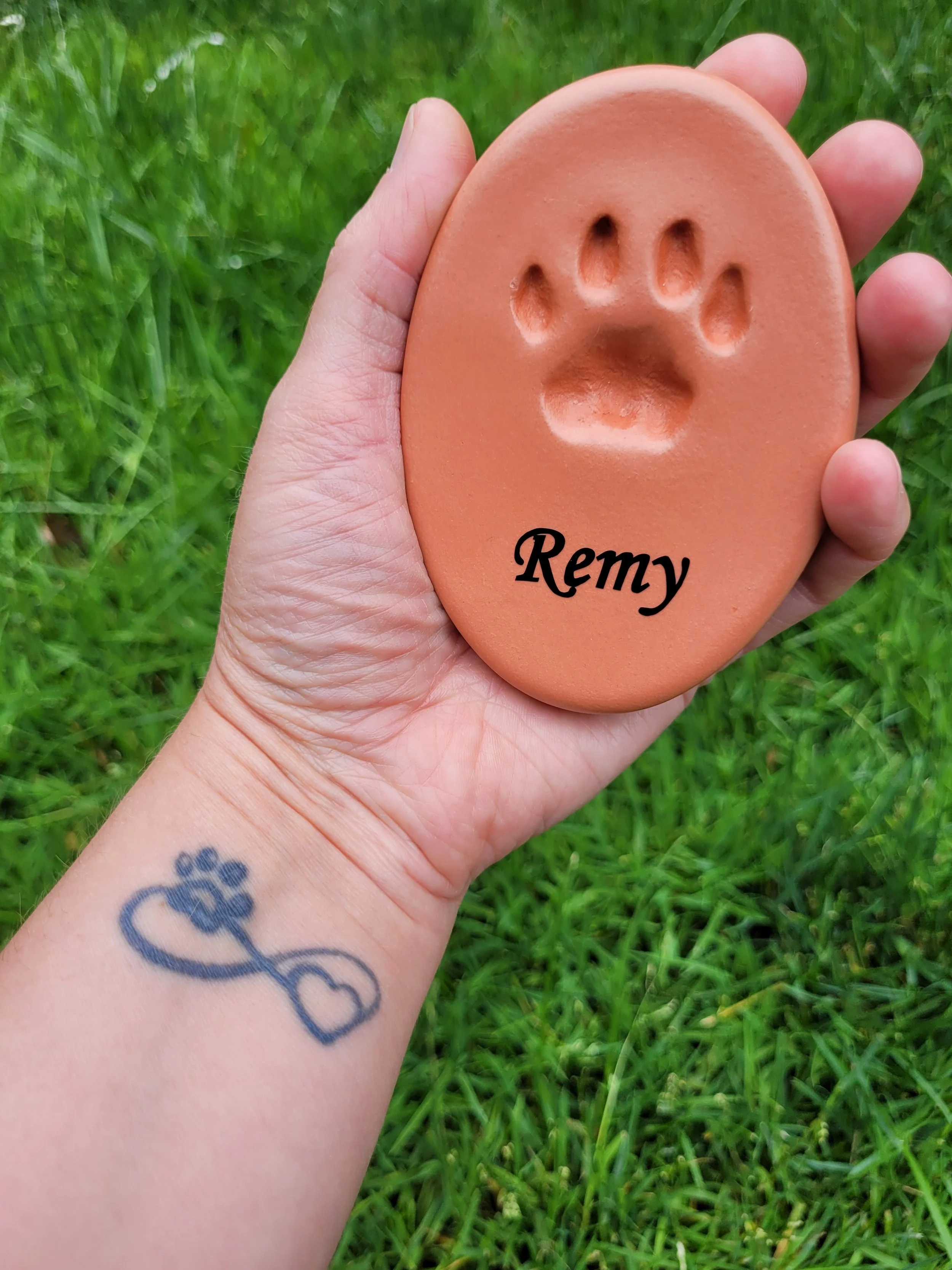 Memorial clay paw print - remy cat.jpg
