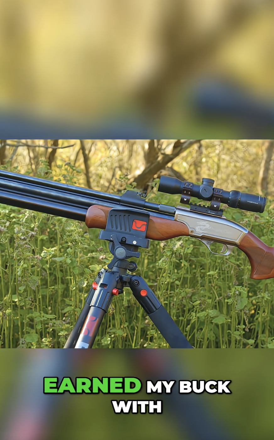 Hunter's Epic Hunt: Dragon Claw vs Big Buck Showdown! #shorts