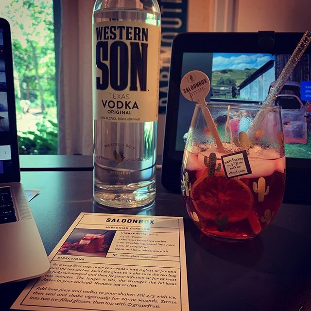 The closest thing I may get to a tropical vacation anytime soon...
#workfromhome #covid19 #zoomhappyhour #hibiscuscooler @saloonbox with @westernsonvodka @twoleavestea #carepackage #cocktailkit #delivery #teambuilding #lifeinthetimeofcorona #teamwork