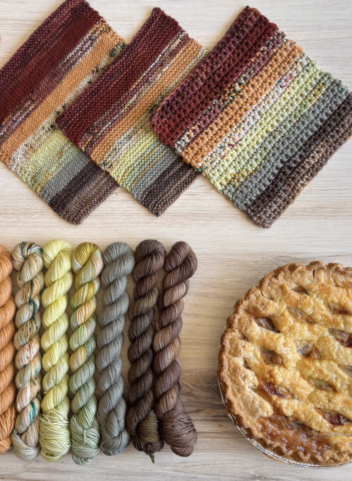 Hue Loco Apple Pie, Oh My! Yarn Review 