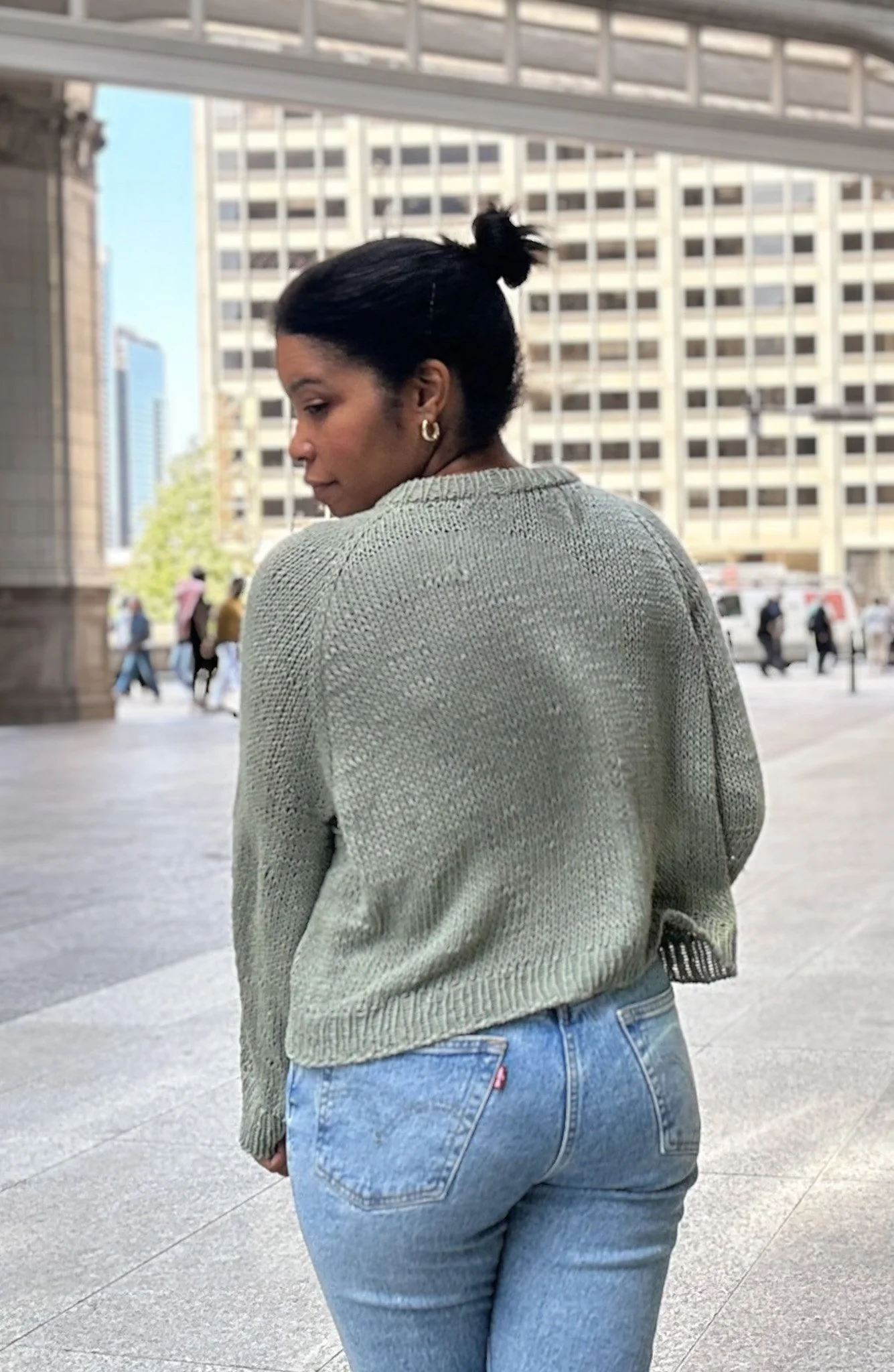 Citylight Sweater 1.jpg