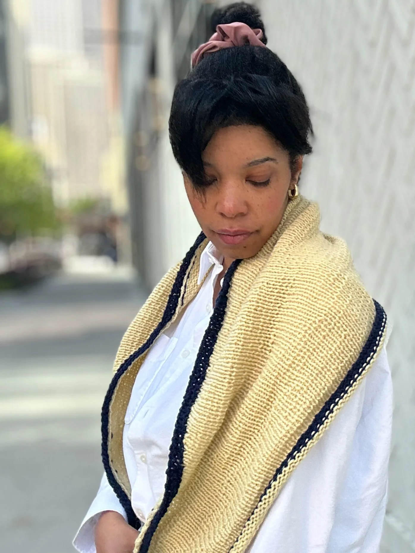 Outline Scarf 4.JPG