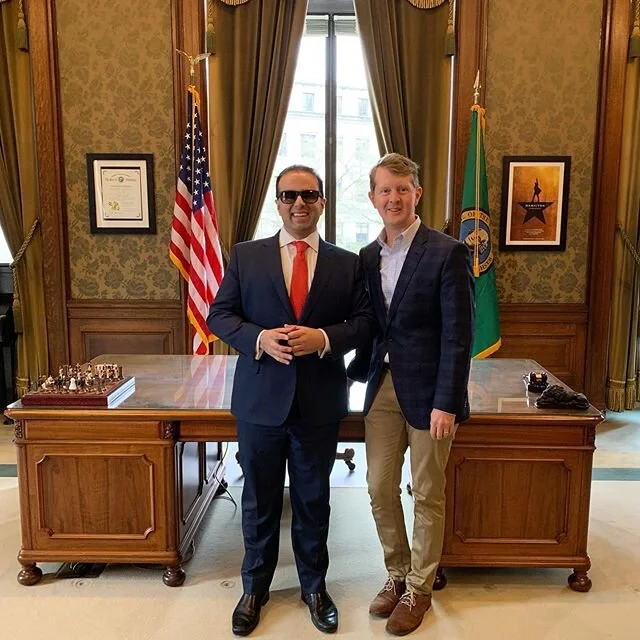 An Icon, a Washingtonian and #Jeopardy #GOAT.
Who is Ken Jennings? 
Thanks to Senator Kuderer for honoring Ken on the Senate floor today. #waleg