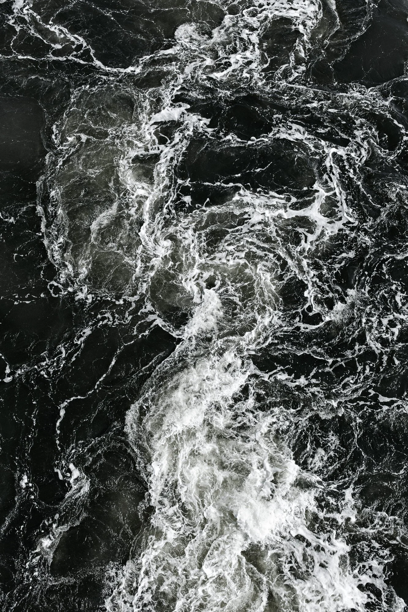 Water 8006, 2020,  archival print in frame with museum art glass, 1/5 + 1AP, 120 x 80 cm