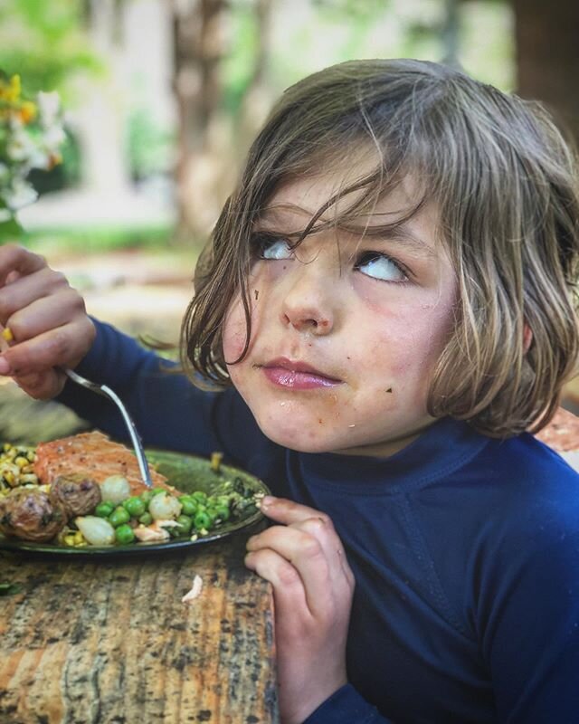 When those wood fired vegetables hit your taste buds........
🌹 @theglenwilde .⁣
.⁣
.⁣
.⁣
.⁣
#weberkettle #steak #meat #food #dinner #bbqporn #foodphotography #delicious #churrasco #grill #bbqlovers #traegergrills #kamadojoe #chicken #beef #grillinga