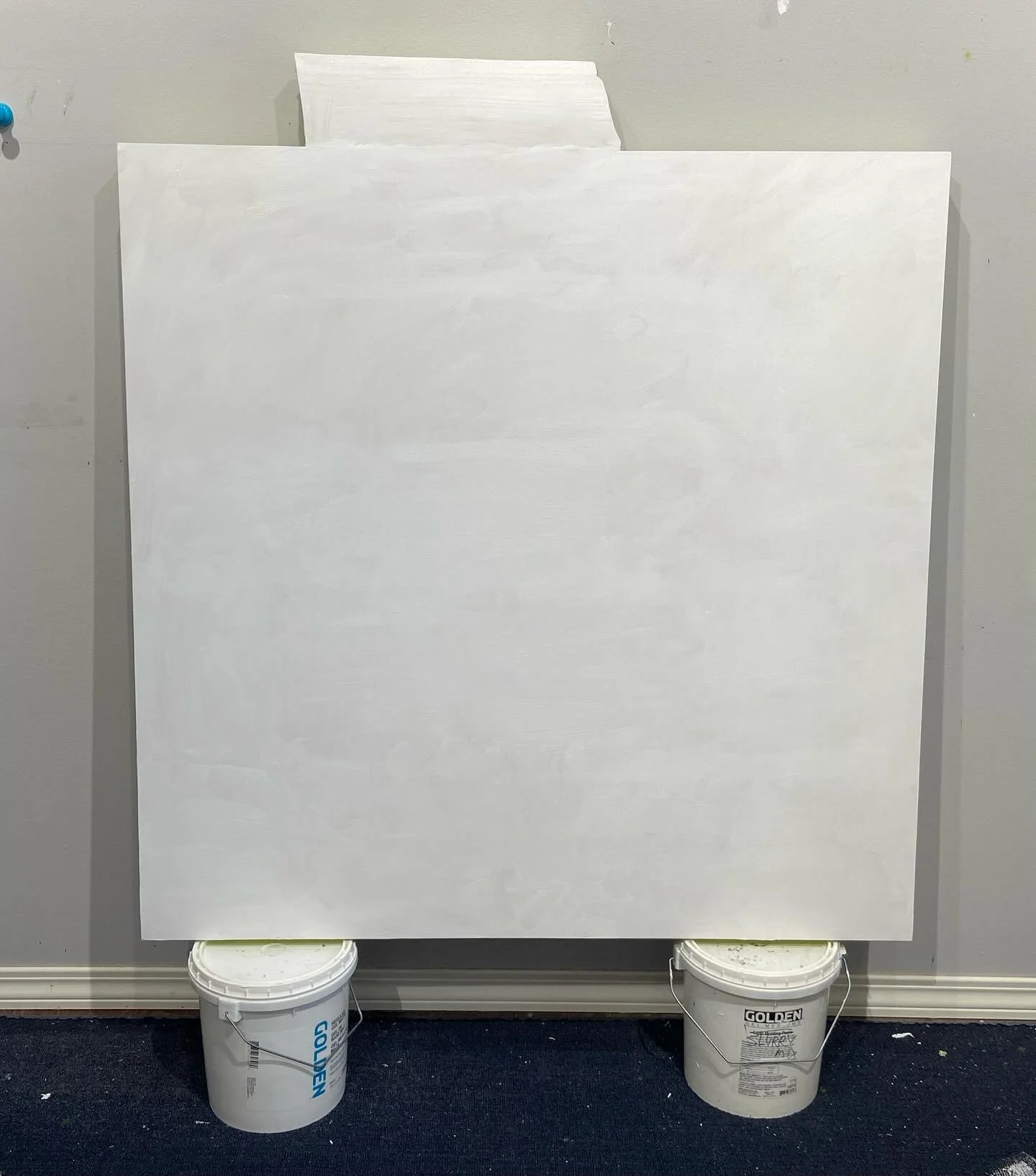 Ready to start a new panel. The &lsquo;bump&rsquo; is inspired by a 3&rdquo;x3&rdquo; collage done earlier this year. 

#lorisokolukart #cradledwoodpanel #artiststudio #studio28artist #newpaintingstart
