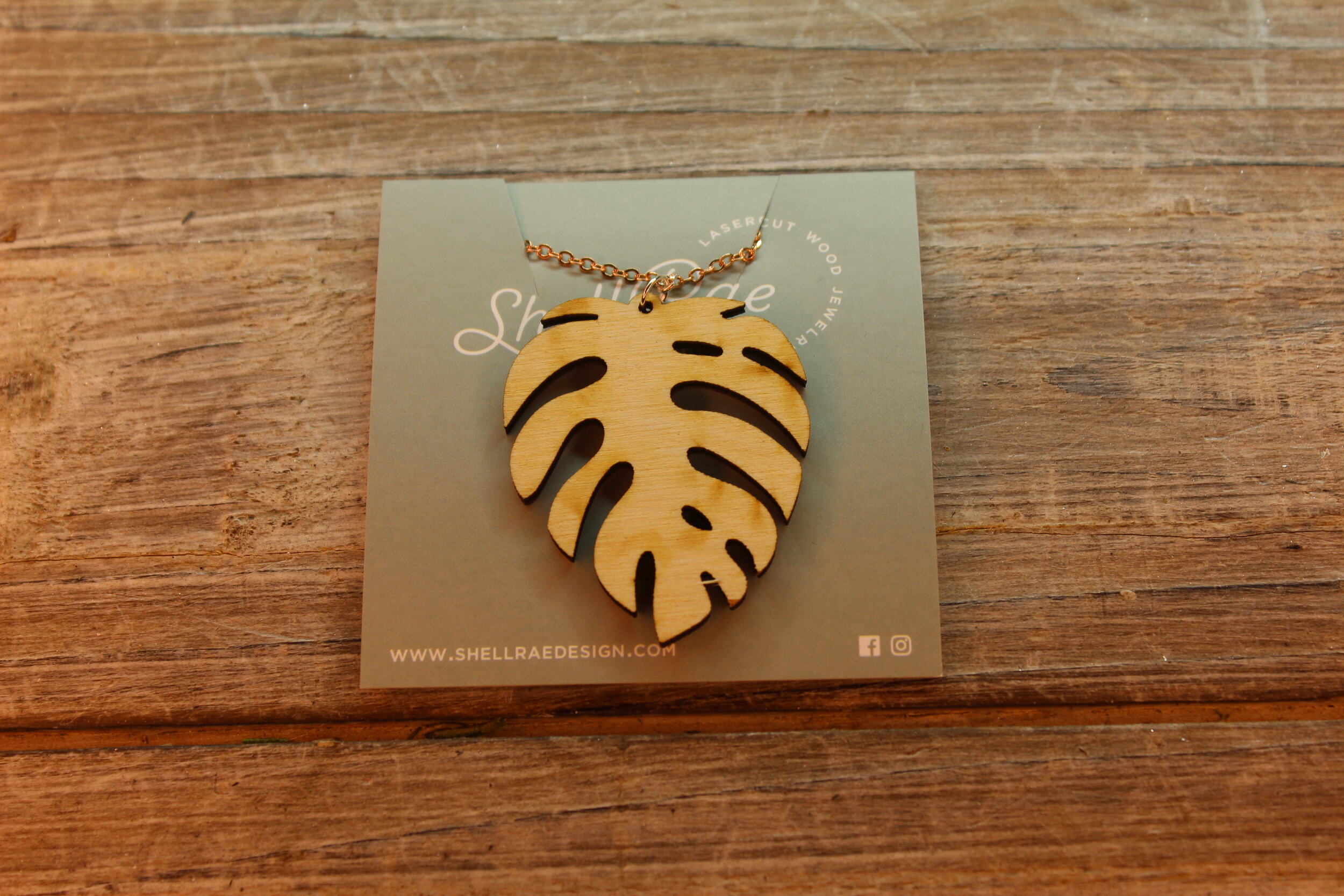 Palm Leaf Pendant 