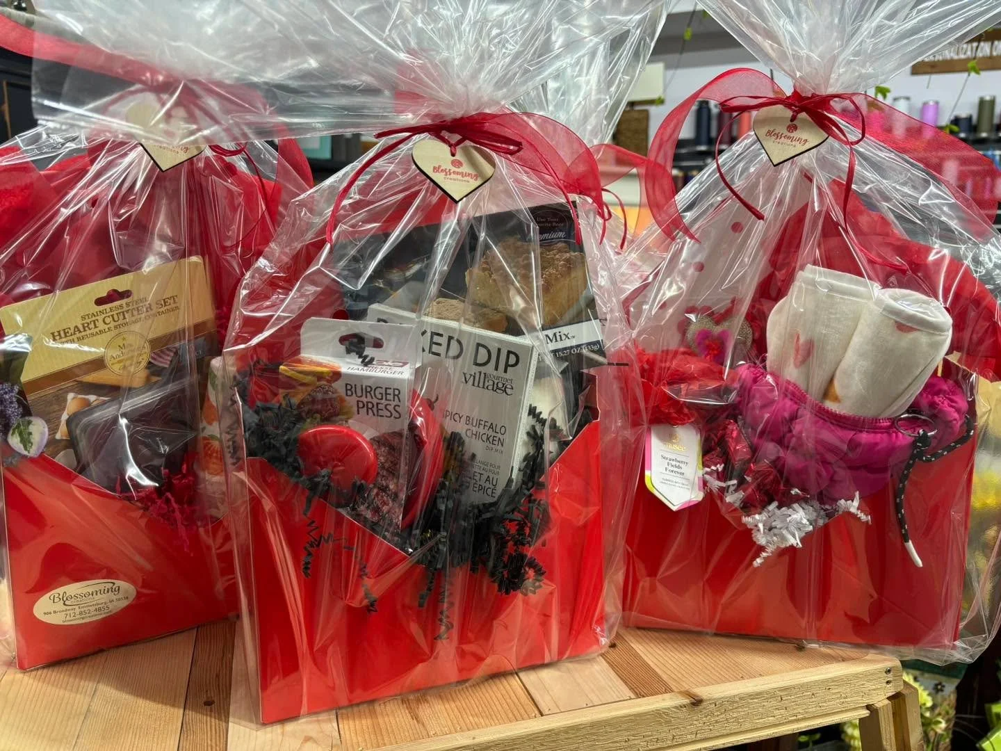 A few items for Valentine&rsquo;s Day!  A great grab and go for Mom, GMA, Dad or your favorite little💝