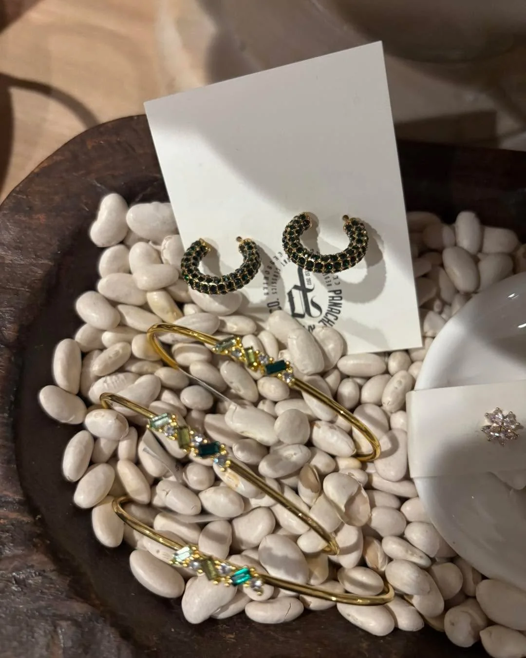 The perfect little gift for St Pats!  And love the price too! $9.99
Perfect for your sweet little lassie☘️