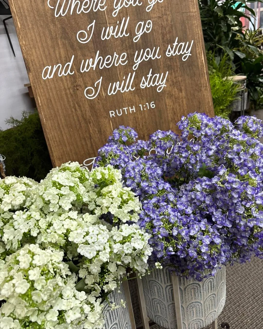 Oh my goodness!  The silks are stunning!