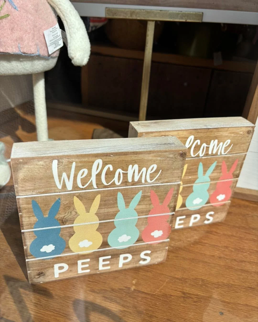 What a great day at the store!  I love helping our customers, seeing friendly faces and hearing about life&rsquo;s journeys!  Today was so fun-seeing old friends and meeting new ones that were passing thru Emmetsburg and some staying here for the wee