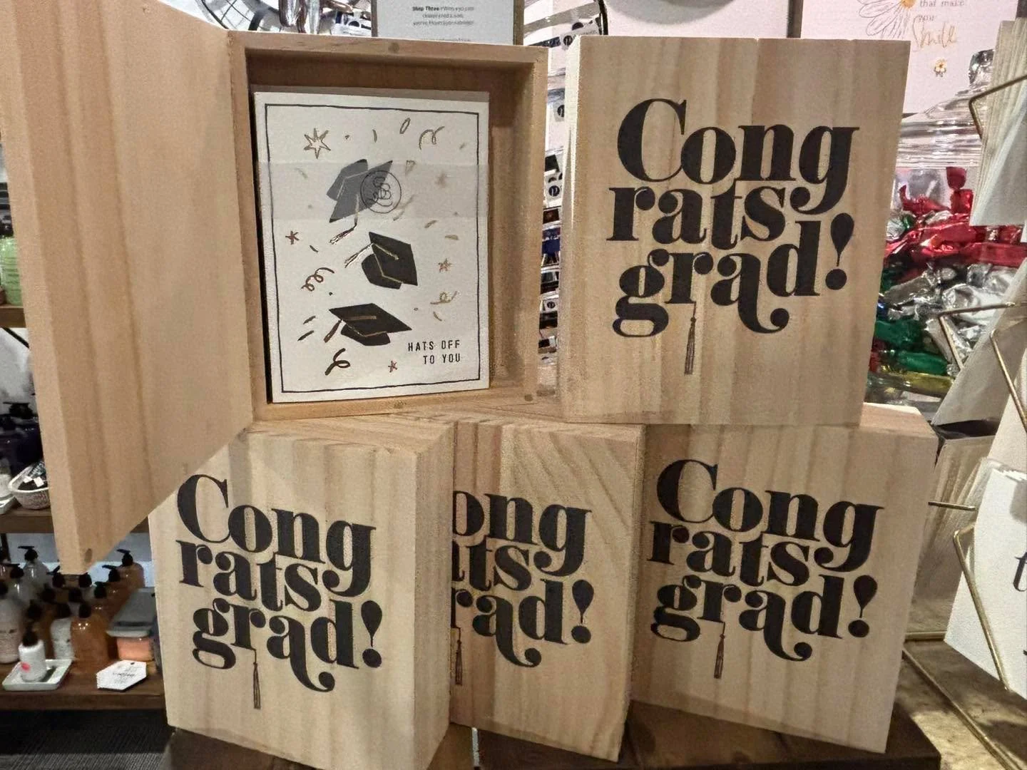 The graduation announcements are arriving in the mail!  And these boxed cards are perfect for the event!  Box of 10 assortment&hellip;you will find these next to the counter. 👩&zwj;🎓 👨&zwj;🎓