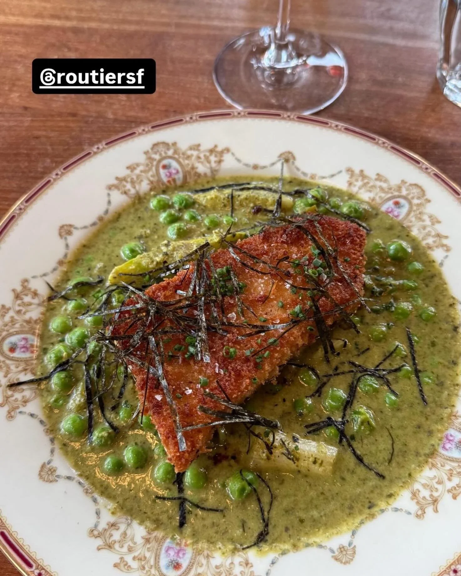 A crowd favorite right now, all thanks to the incredible ingredients we get to use at the peak of their season. Swordfish from @montereyfishmarket, a stew of peas @iacopifarms and asparagus @zuckermans_farm with @allstarorganics cal&ccedil;ots and fa