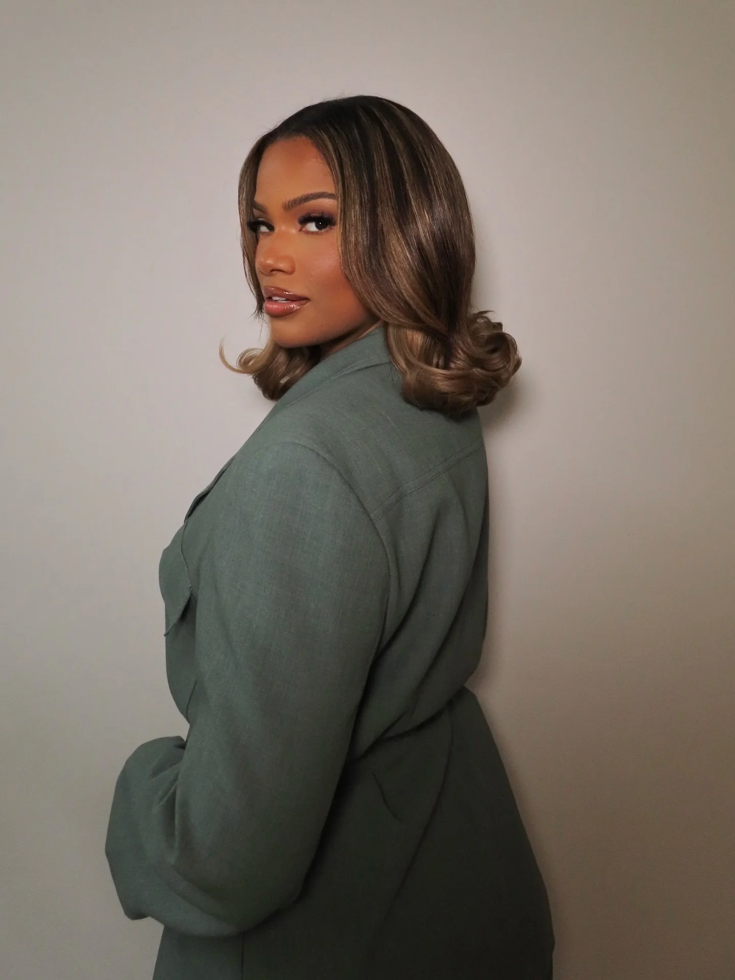 It has officially been a month since I deactivated my bob &amp; I miss her baddd✨🥹