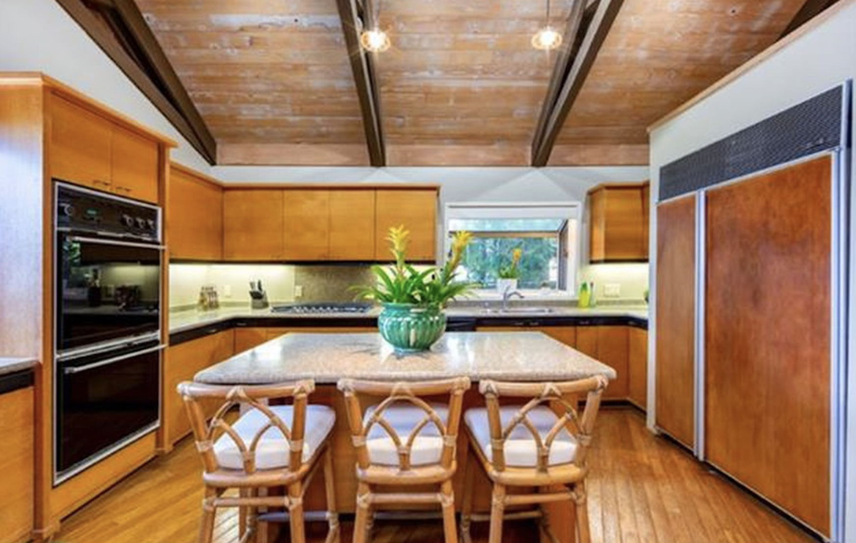 Kitchen edit.png