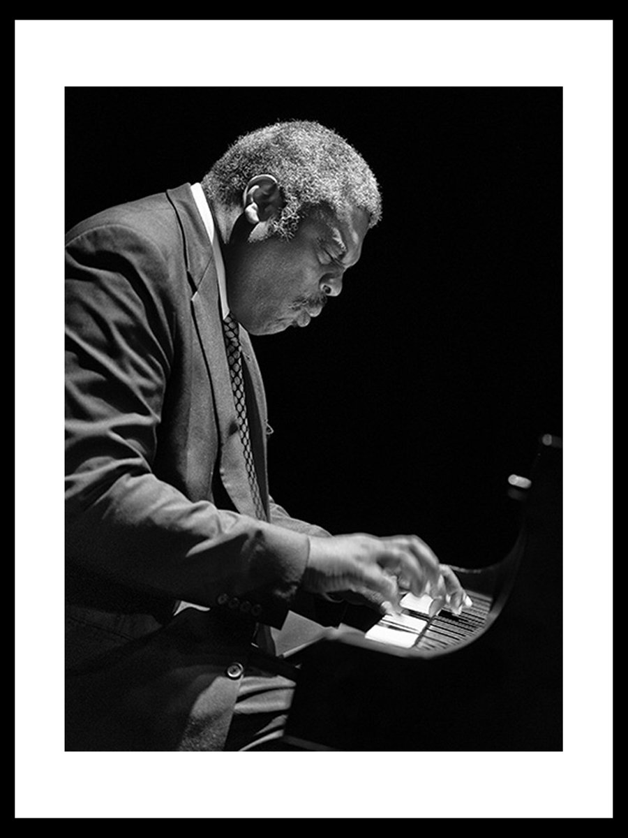 Mulgrew Miller