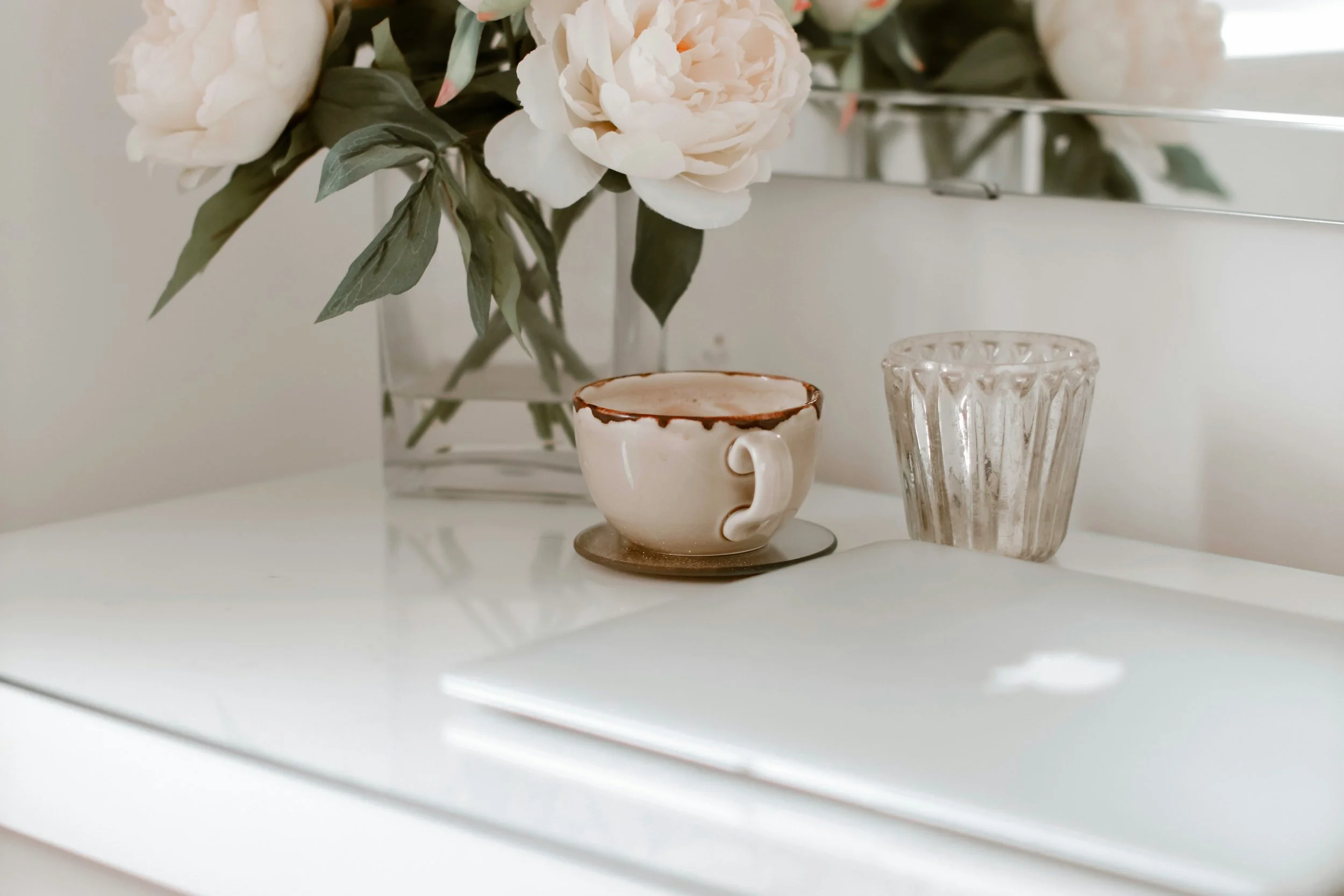 hayley-kim-studios-Ur_mMwdxMGc-unsplash.jpg