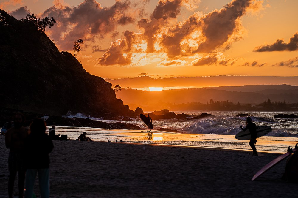 silhouettes (14 of 22).jpg
