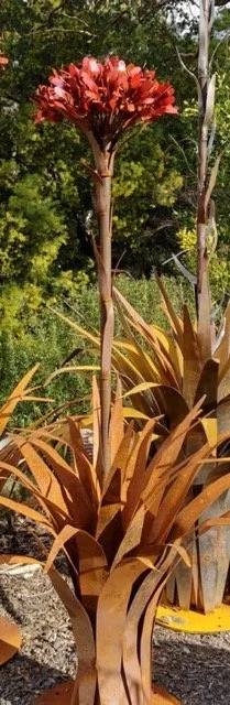 Small Gymea Lilly by Mel Raski Mati