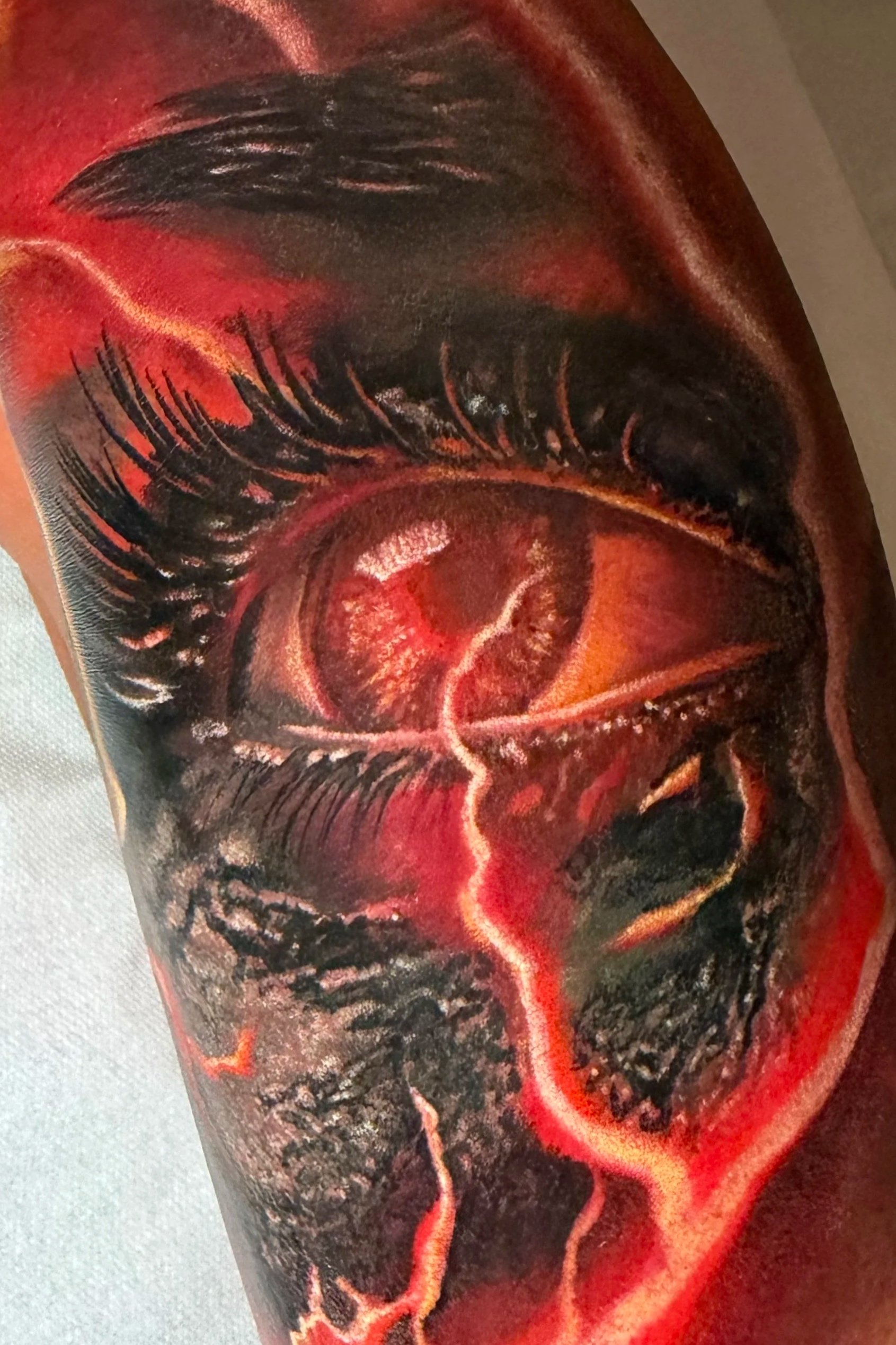 Realistic Tattoo Auge Colour