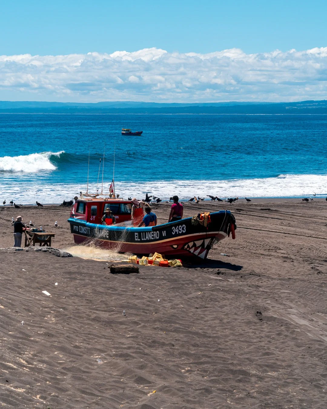 Curanipe Fisher Port &ndash; Colors, Boats &amp; Coastal Stories. #curanipe #chile🇨🇱 #southamerica #bocklet
#iveco
#ivecocampervans 
#ivecodaily4x4
#daily4x4
#customcamper
#overland
#overlander
#offroad
#outdoor
#roadtrip
#lifeofadventure
#expediti