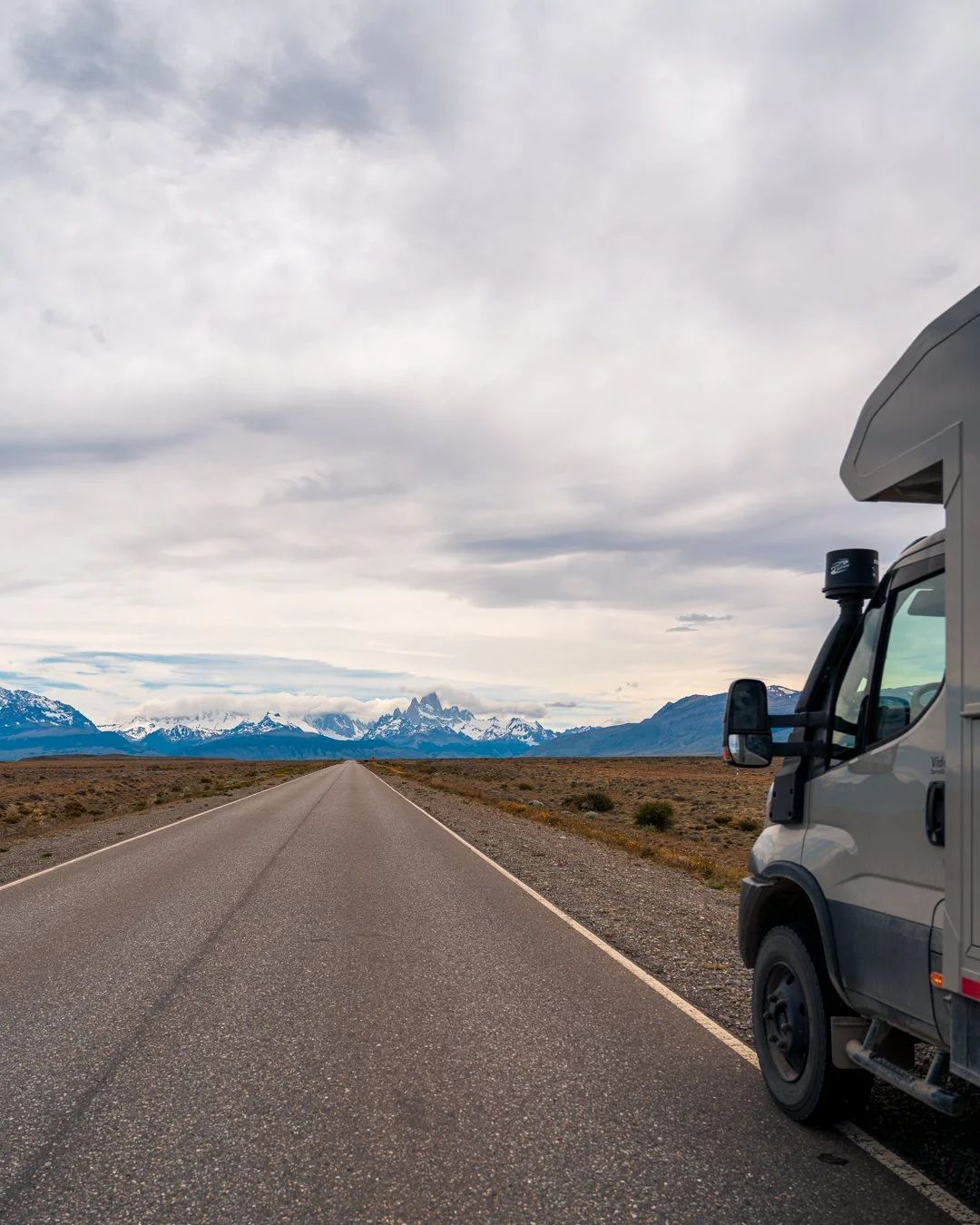 El Chalt&eacute;n: Argentina&rsquo;s Trekking Capital. #elchalten #argentina🇦🇷 #southamerica #bocklet
#iveco
#ivecodaily4x4
#daily4x4
#customcamper
#overland
#overlander
#offroad
#outdoor
#roadtrip
#lifeofadventure
#expeditiontruck  #lifeontheroad 