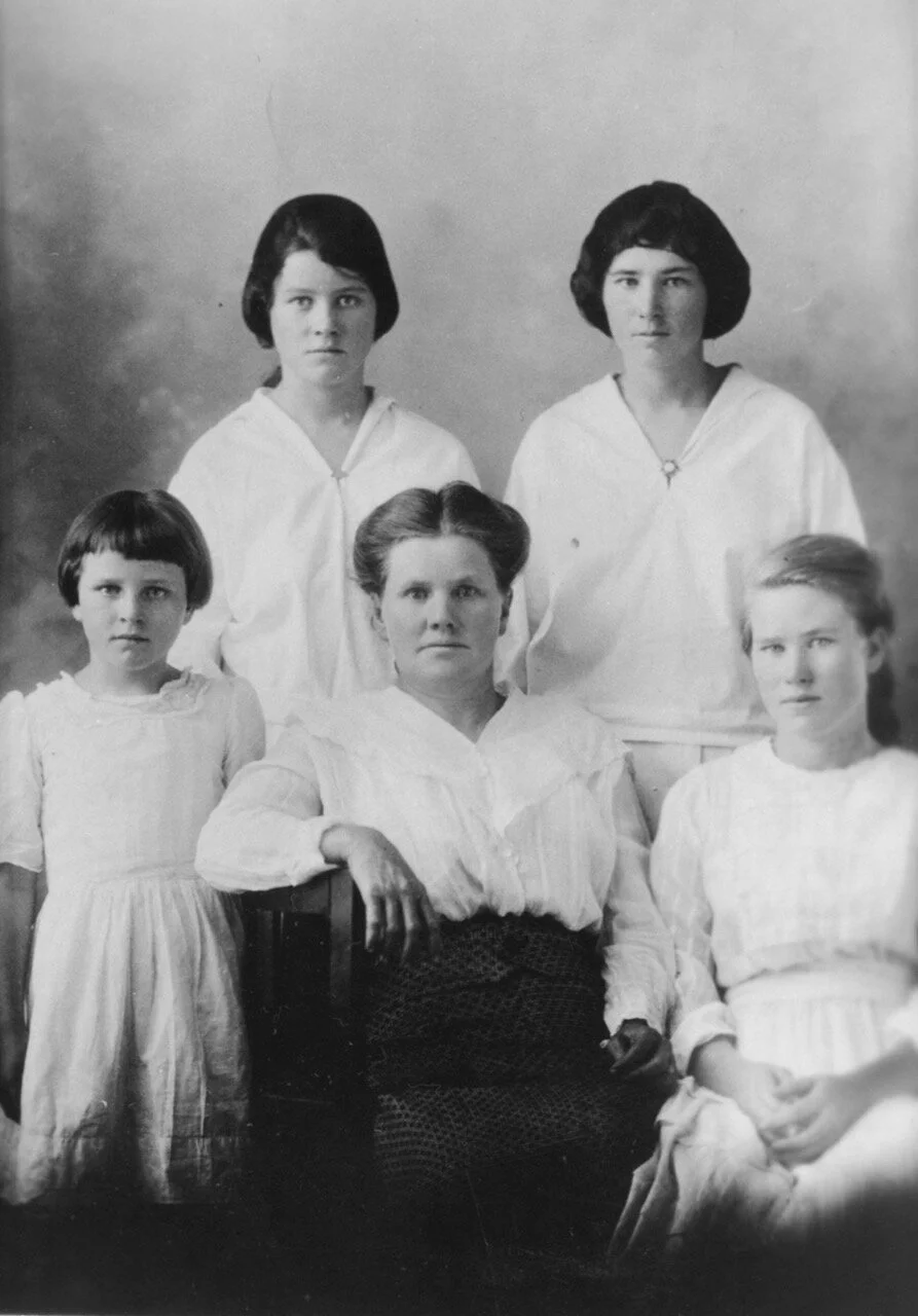 The D'Arcy's, A Multi-generational Family: Rena Belle Ferris D'Arcy, Annabell Walker Burnworth