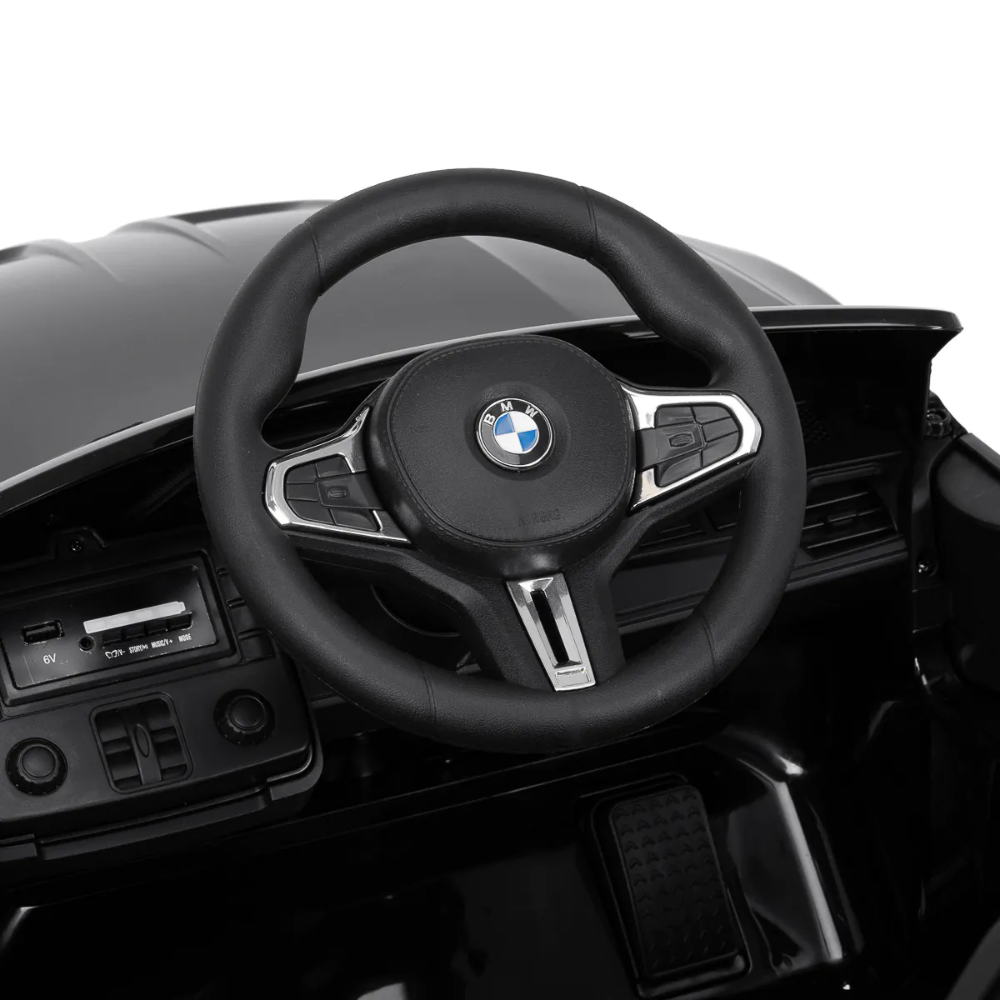 cadeira-de-corte-infantil-bmw-m4-gabbiano-6.png