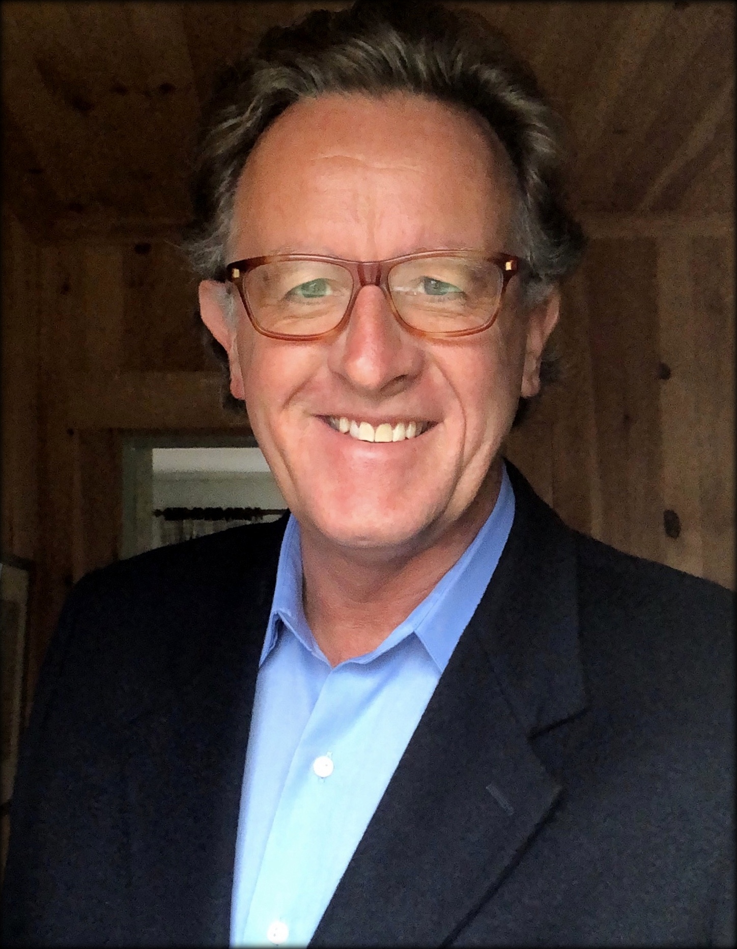 Mark Raynes Roberts Crystal Artist | Designer | Photographer | Painter
