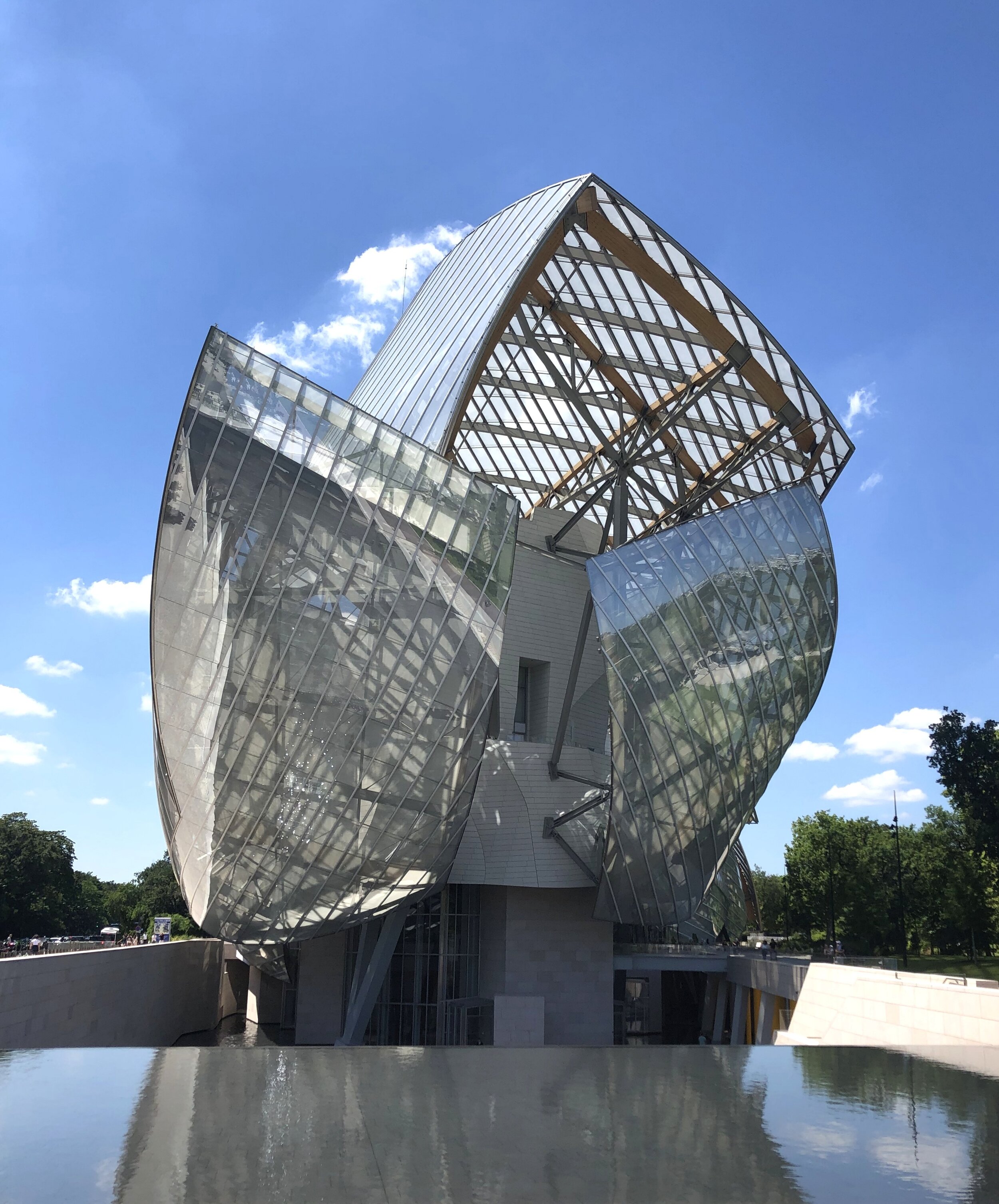 Louis Vuitton  Foundation, Paris