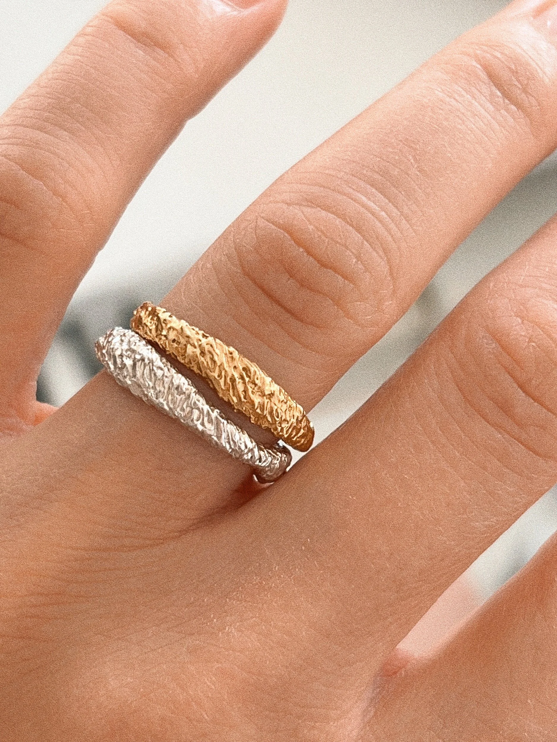 77884744-75A0-4E33-86E7-9C4FCF9A6ECA