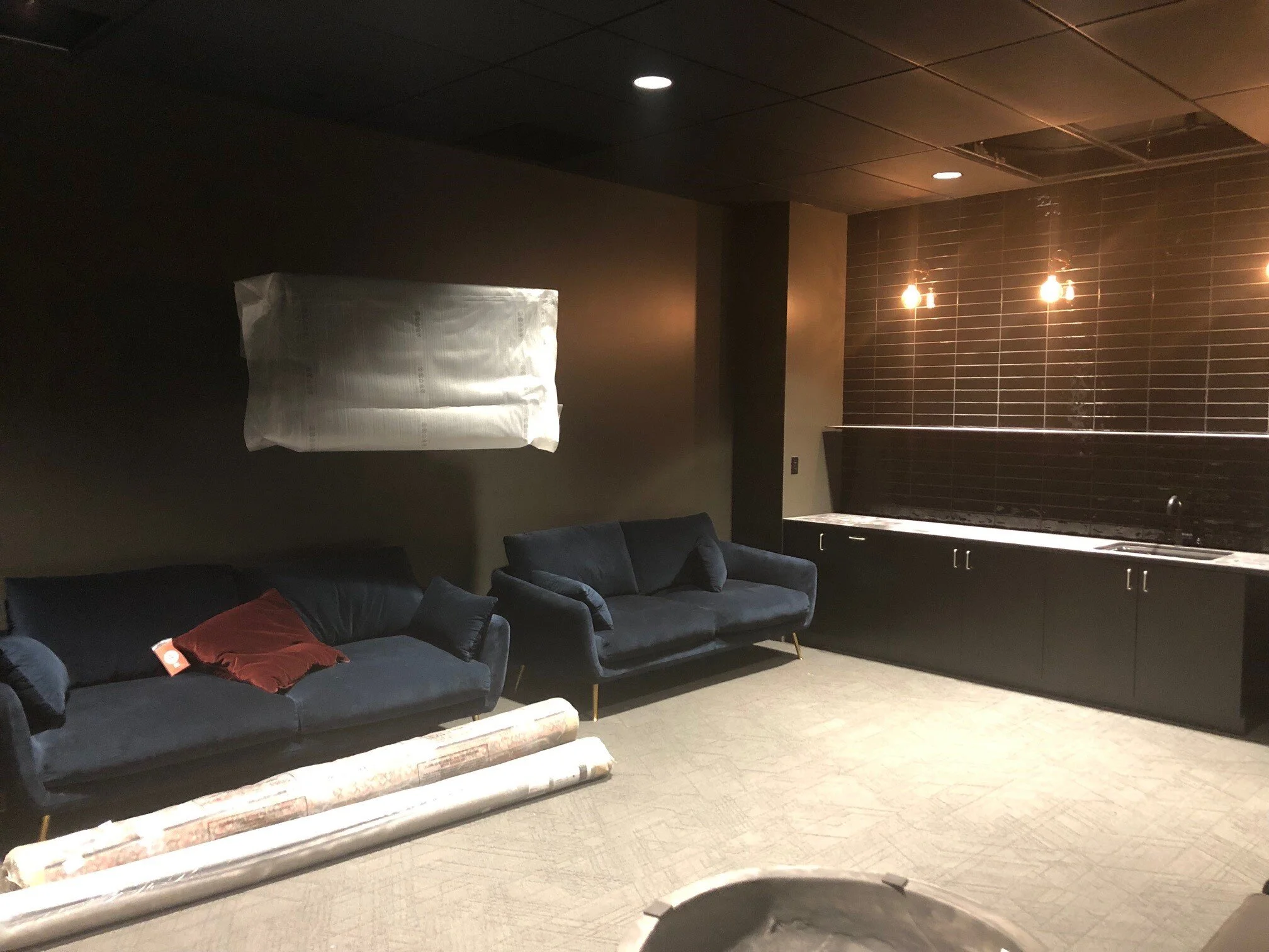 4120-VIP Backstage.jpg