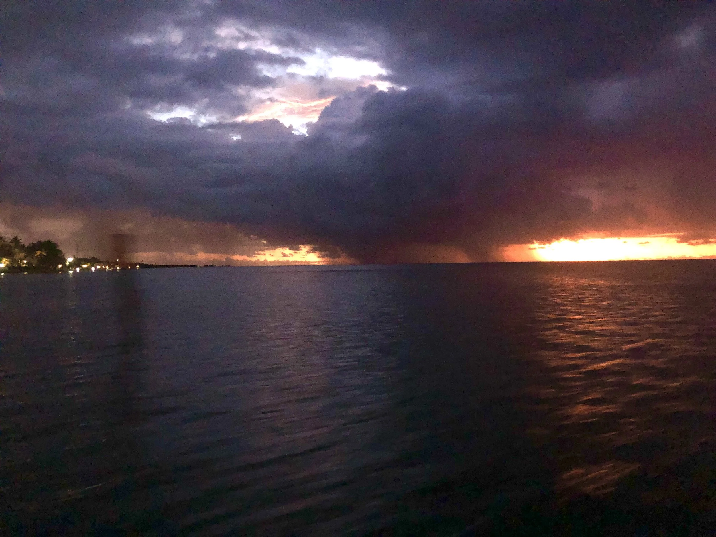 Rainy morning in #Islamorada