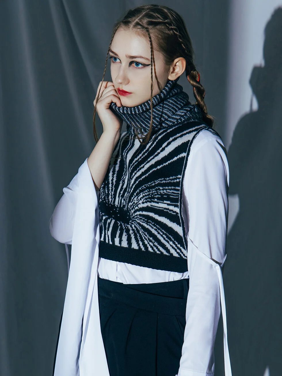 Look2_2.jpg