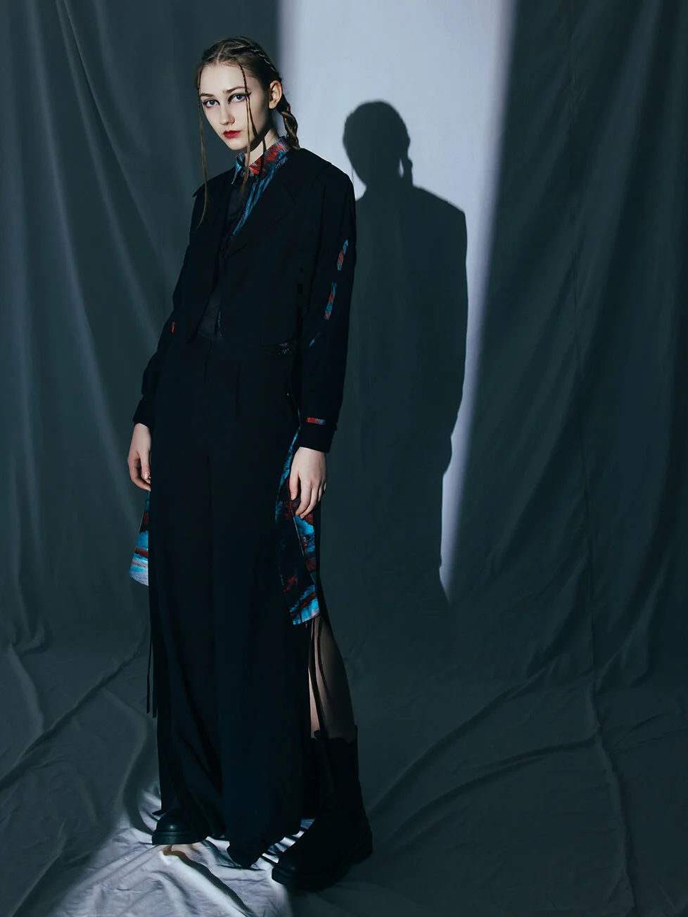 Look5_1.jpg