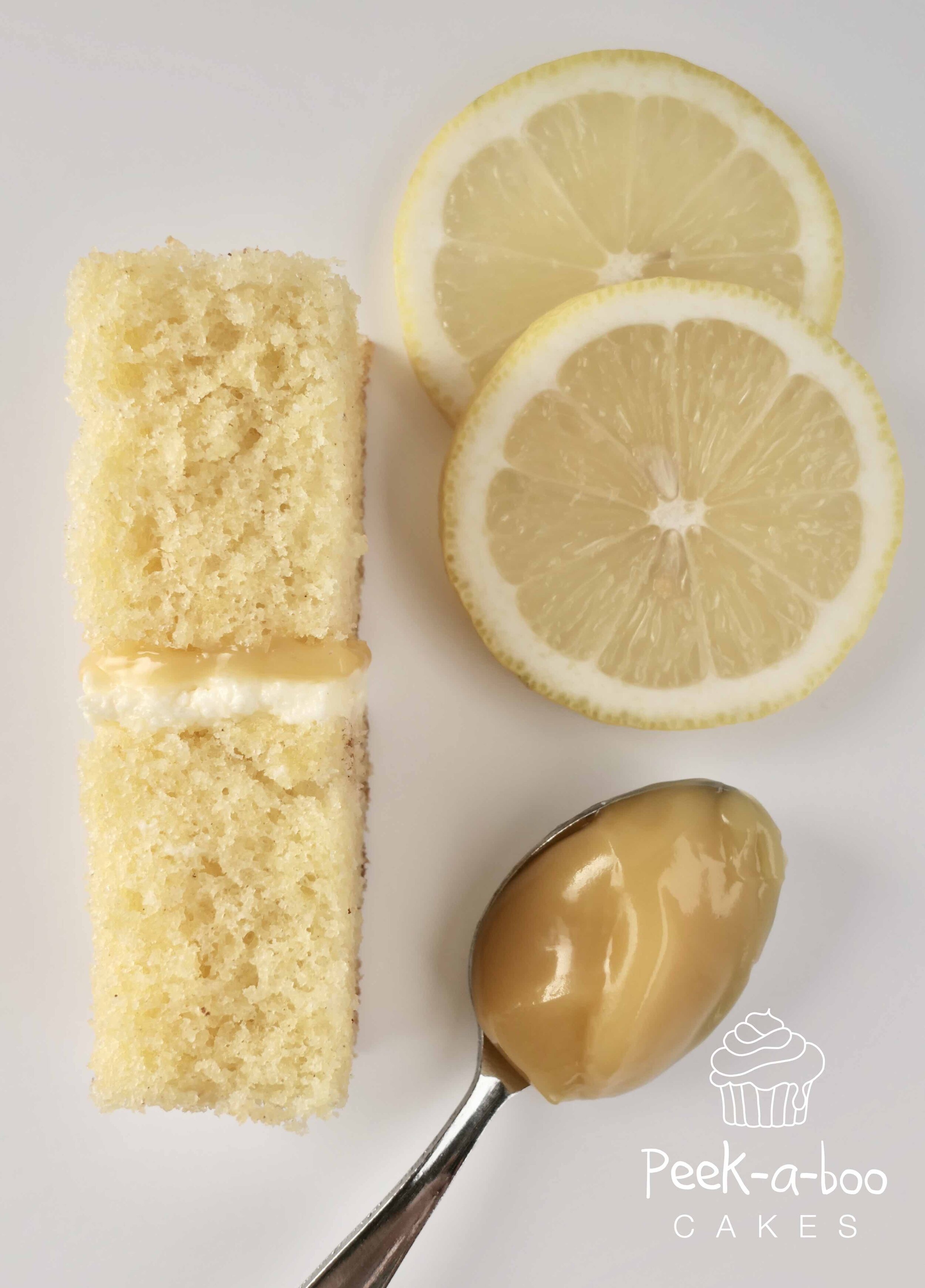 peek-a-boo cakes lemon cake