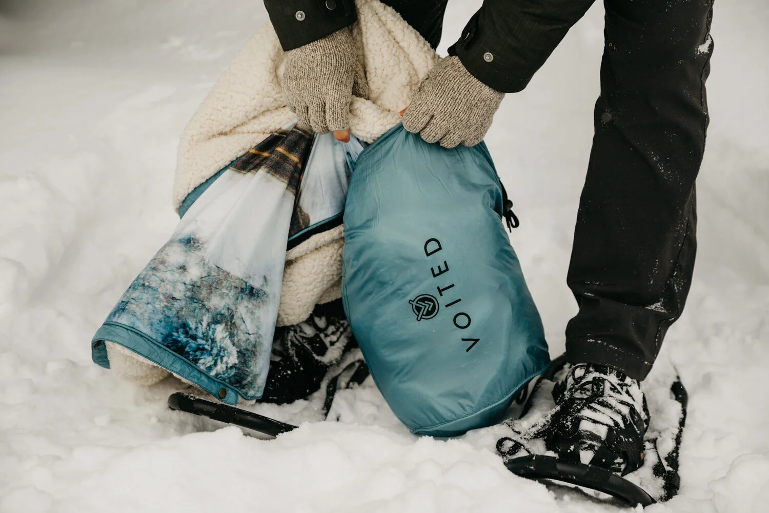 The perfect camping blanket