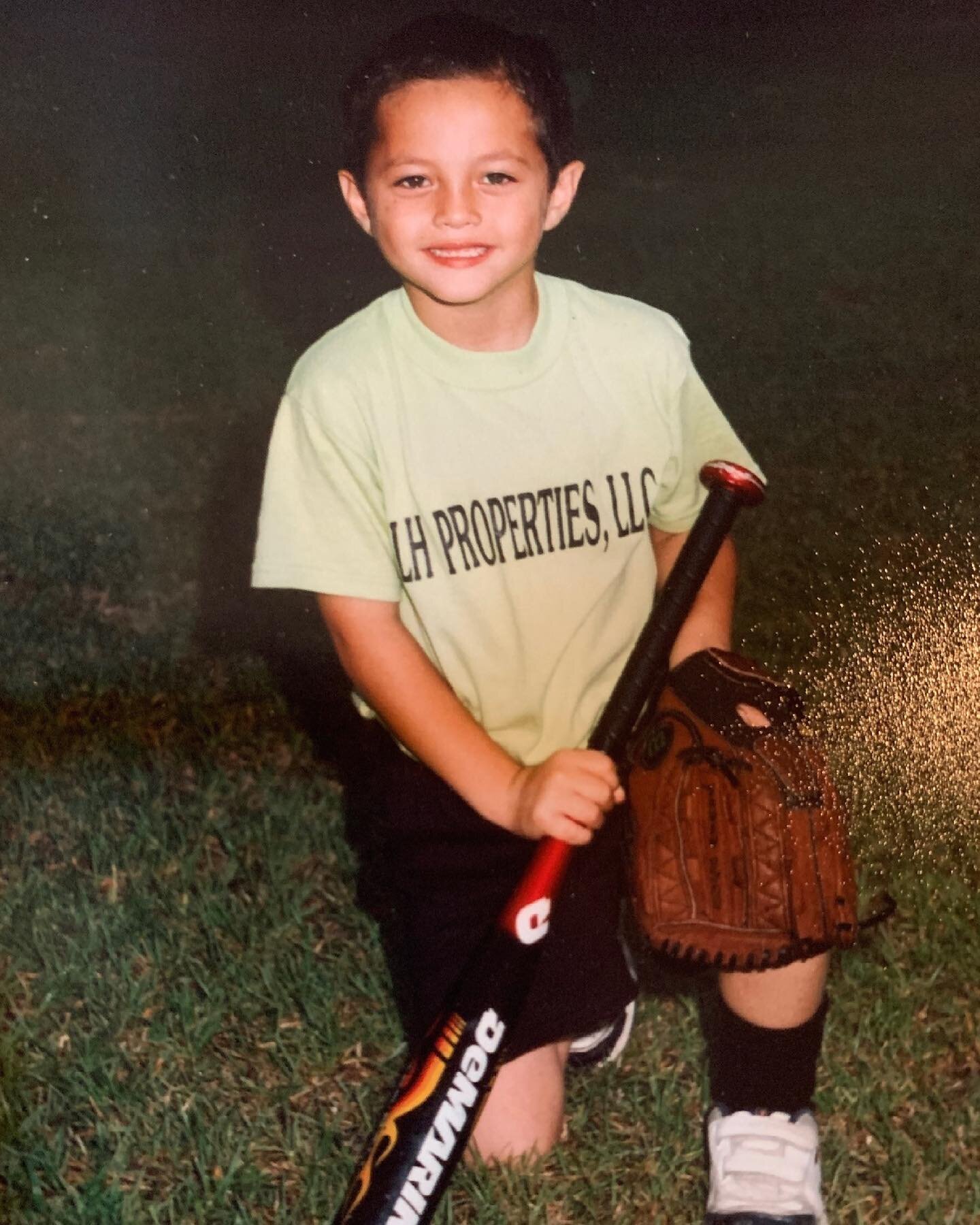 Any big baseball fans out there? Who do you root for? #TBT