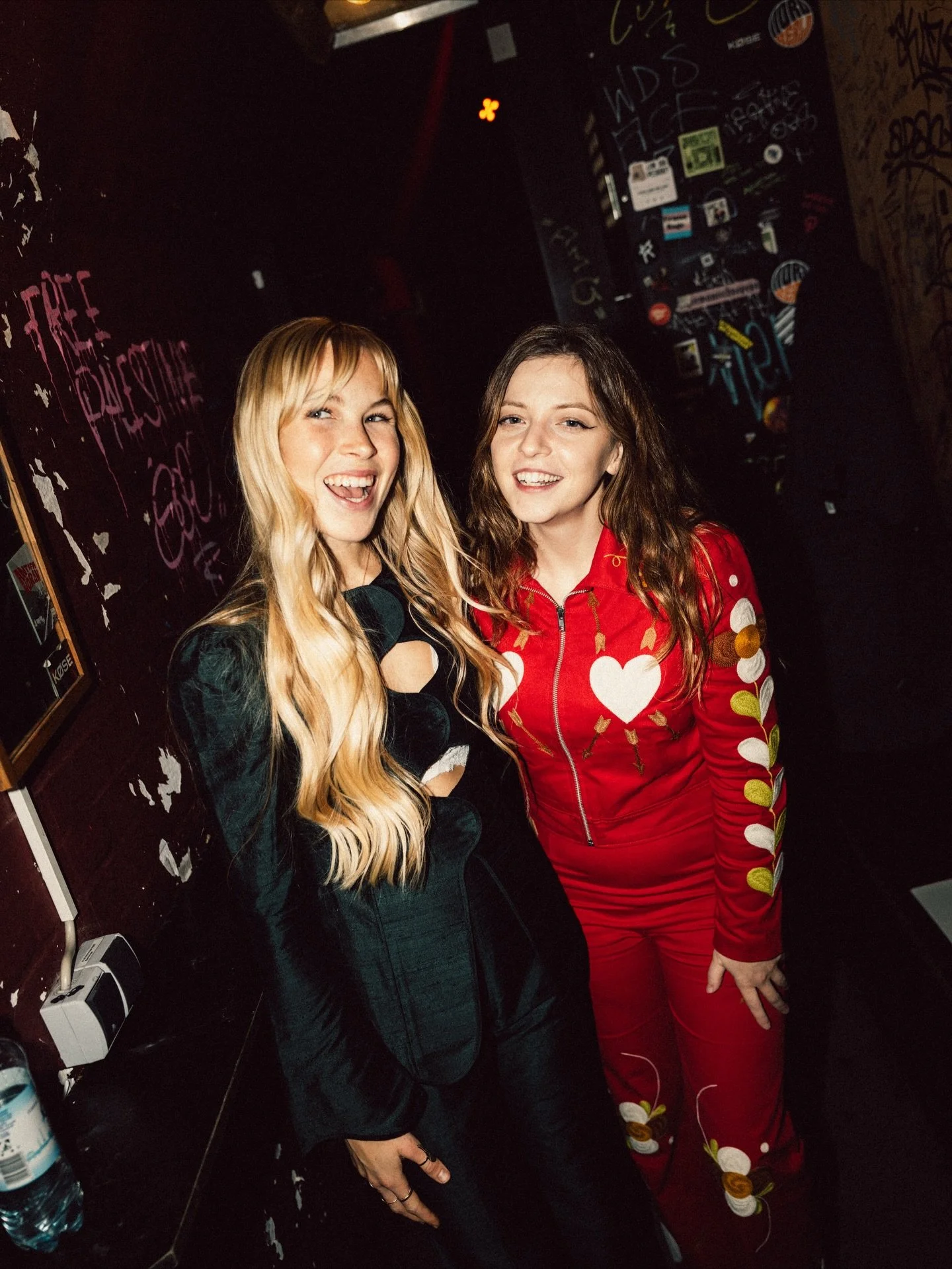 the biggest thank you to @jadebirdmusic for having me along the UK/Europe tour🫶🏼🌟
📸 @paulinebo.de