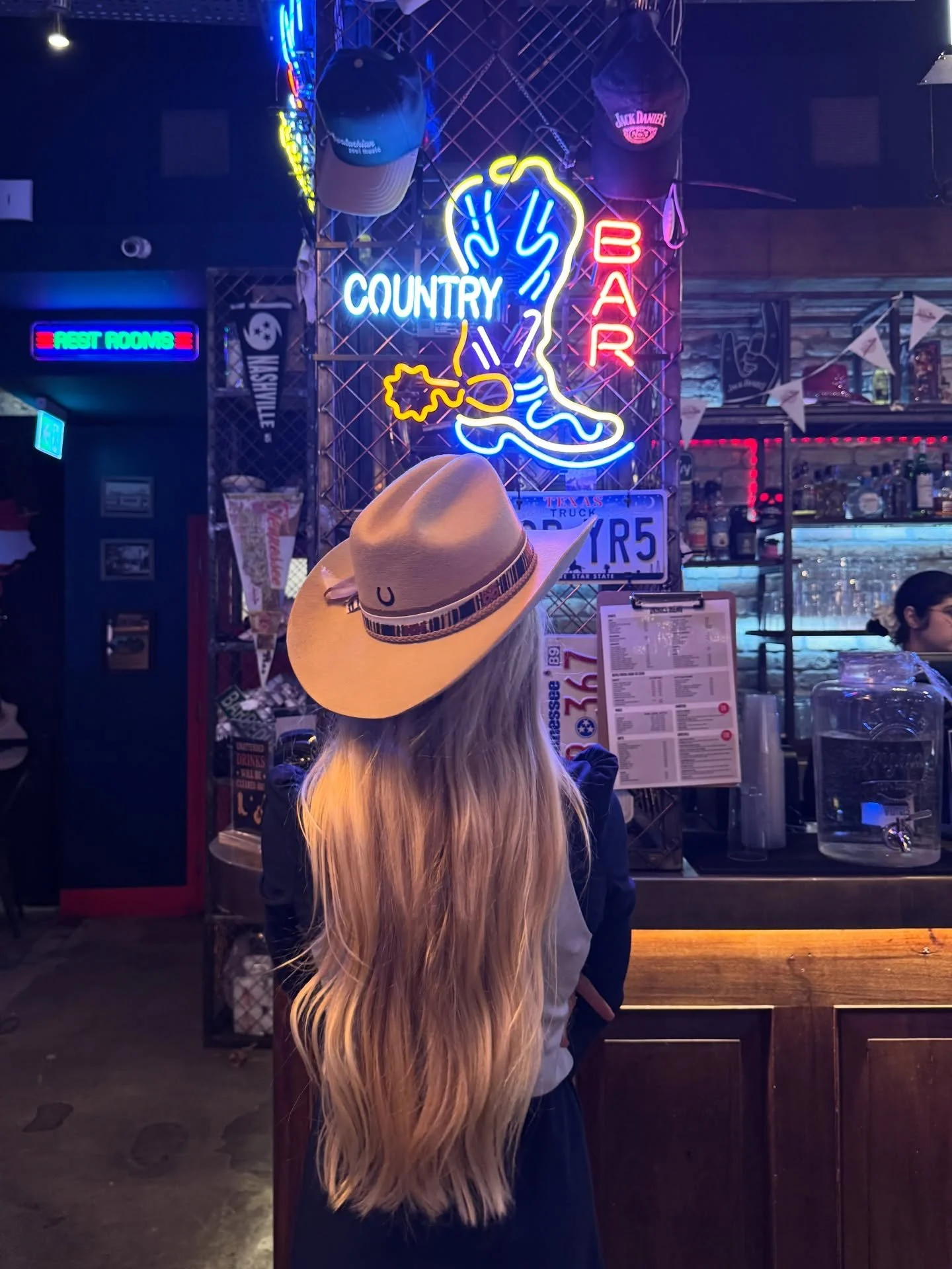 a very belated october and november camera roll clear out 🎃🩵🥯