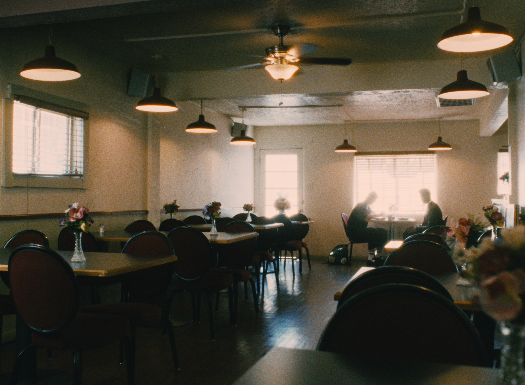 THEMOLD_COLOR7.00_37_55_10.Still151.png