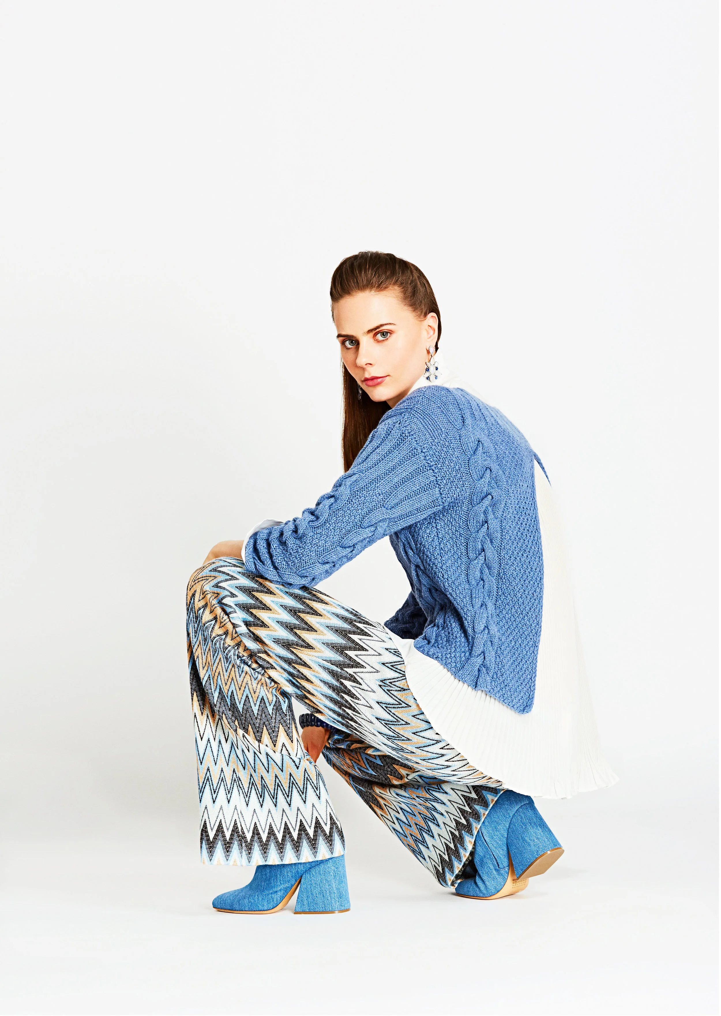 Knit_Rosie_blue.jpg