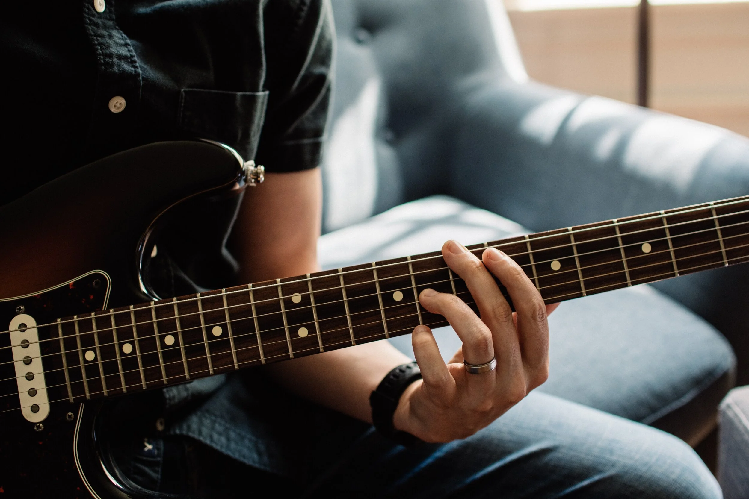 Guitar1.jpg