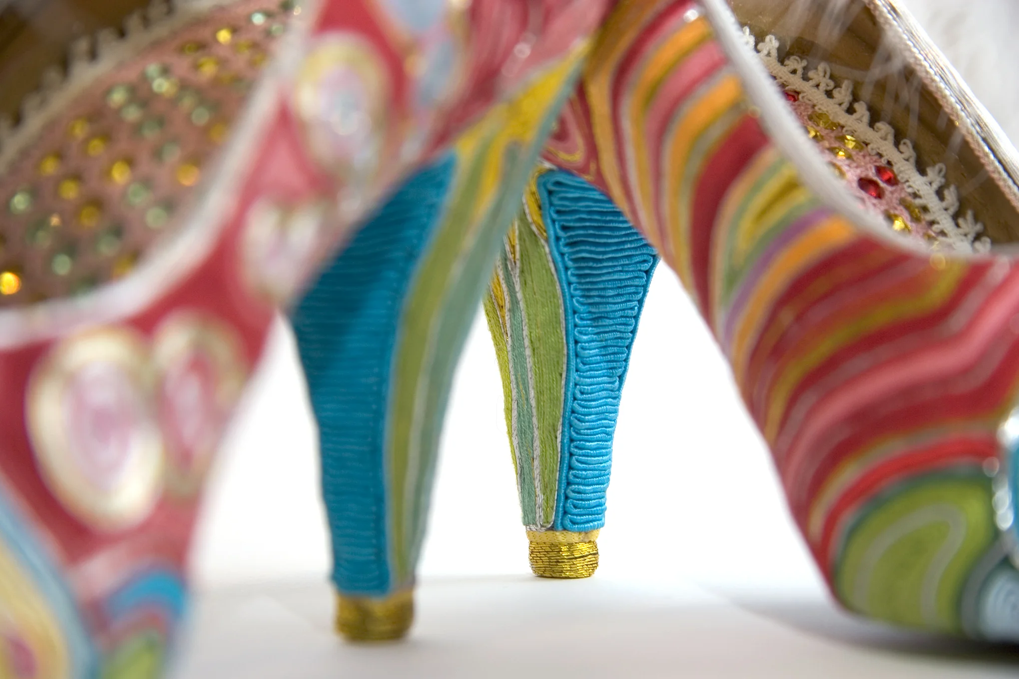 EXUBERANT (DETAIL)
