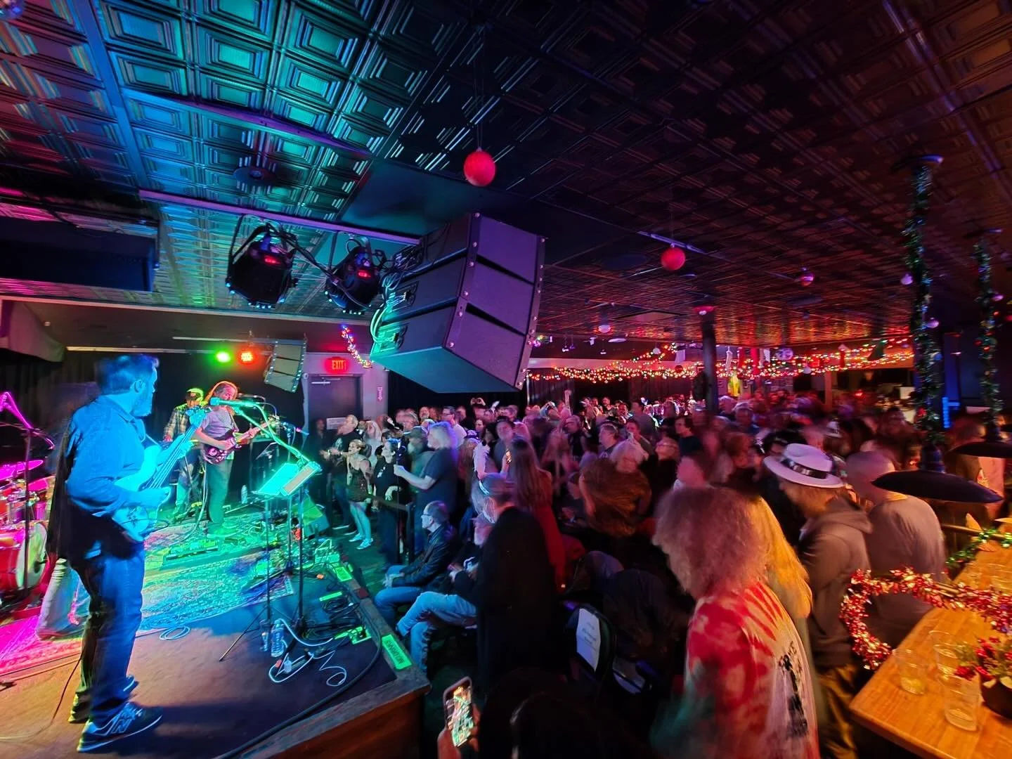 Happy New Year! 🥳🎸