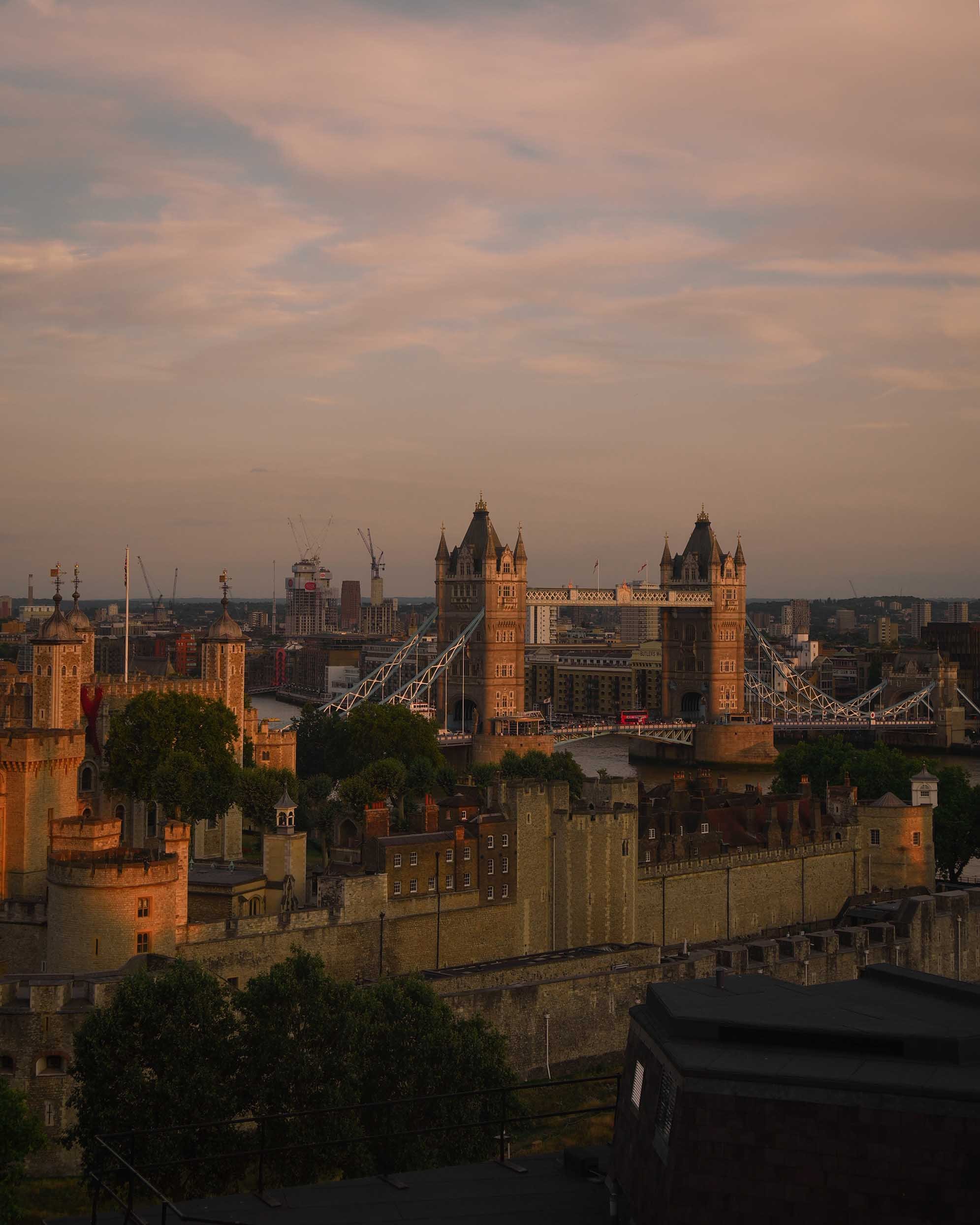 TOWERBRIDGE-26-COVER.jpg