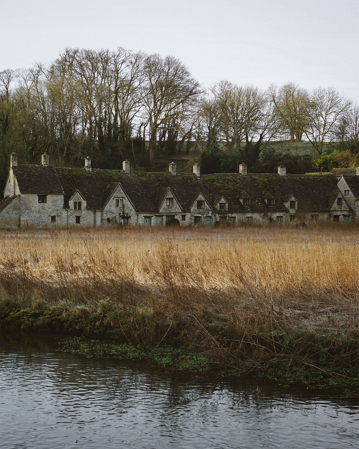 A TRAVEL GUIDE TO THE PETITE VILLAGE OF BIBURY — The September Chronicles