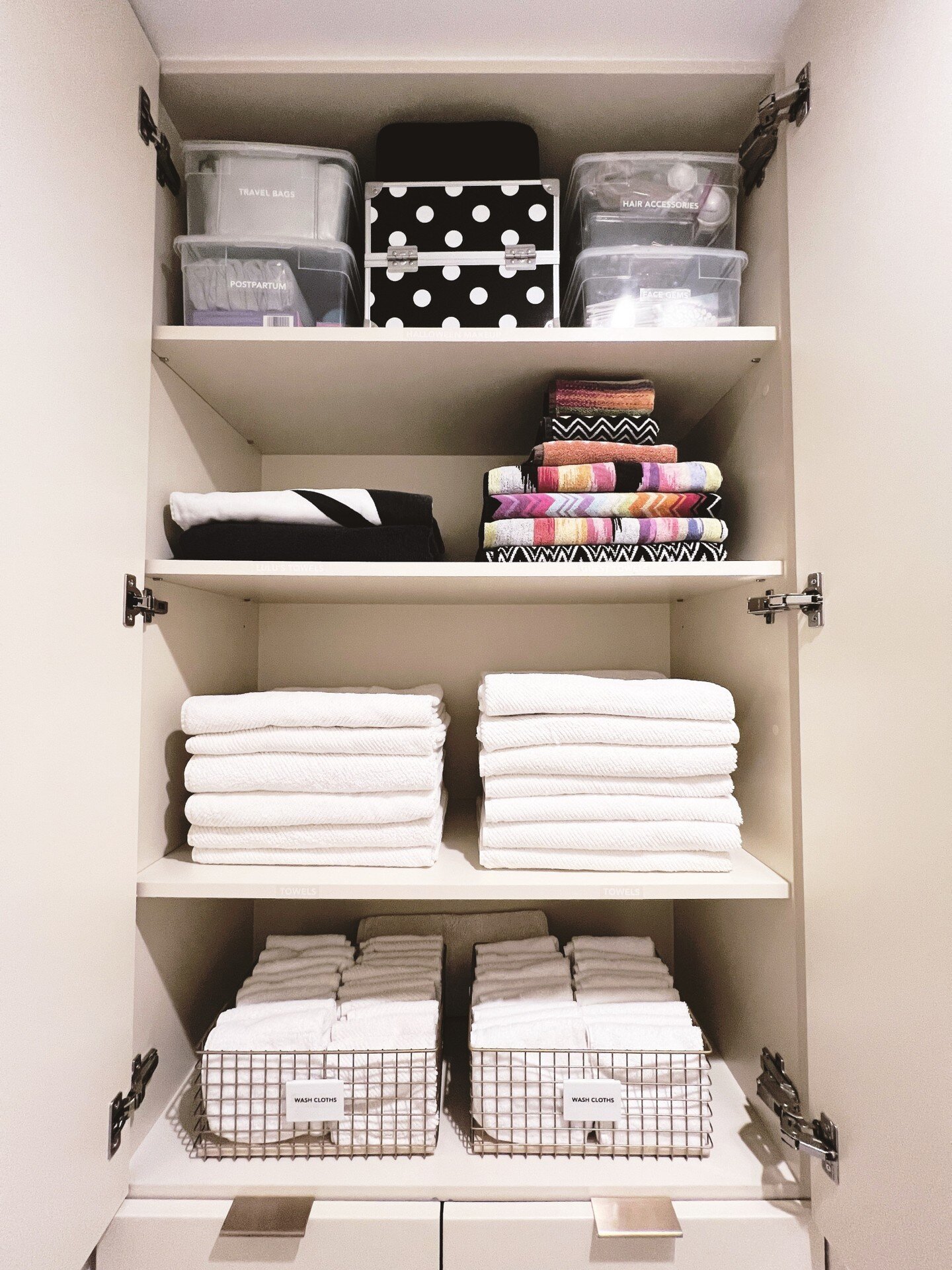 Time for a Linen Closet Update! 🧺 Give your space a practical makeover by clearing out what doesn't belong and checking for any worn towels &ndash; repurpose as rags or consider donating. 🤲✨

Refresh the closet with functional baskets to keep face 