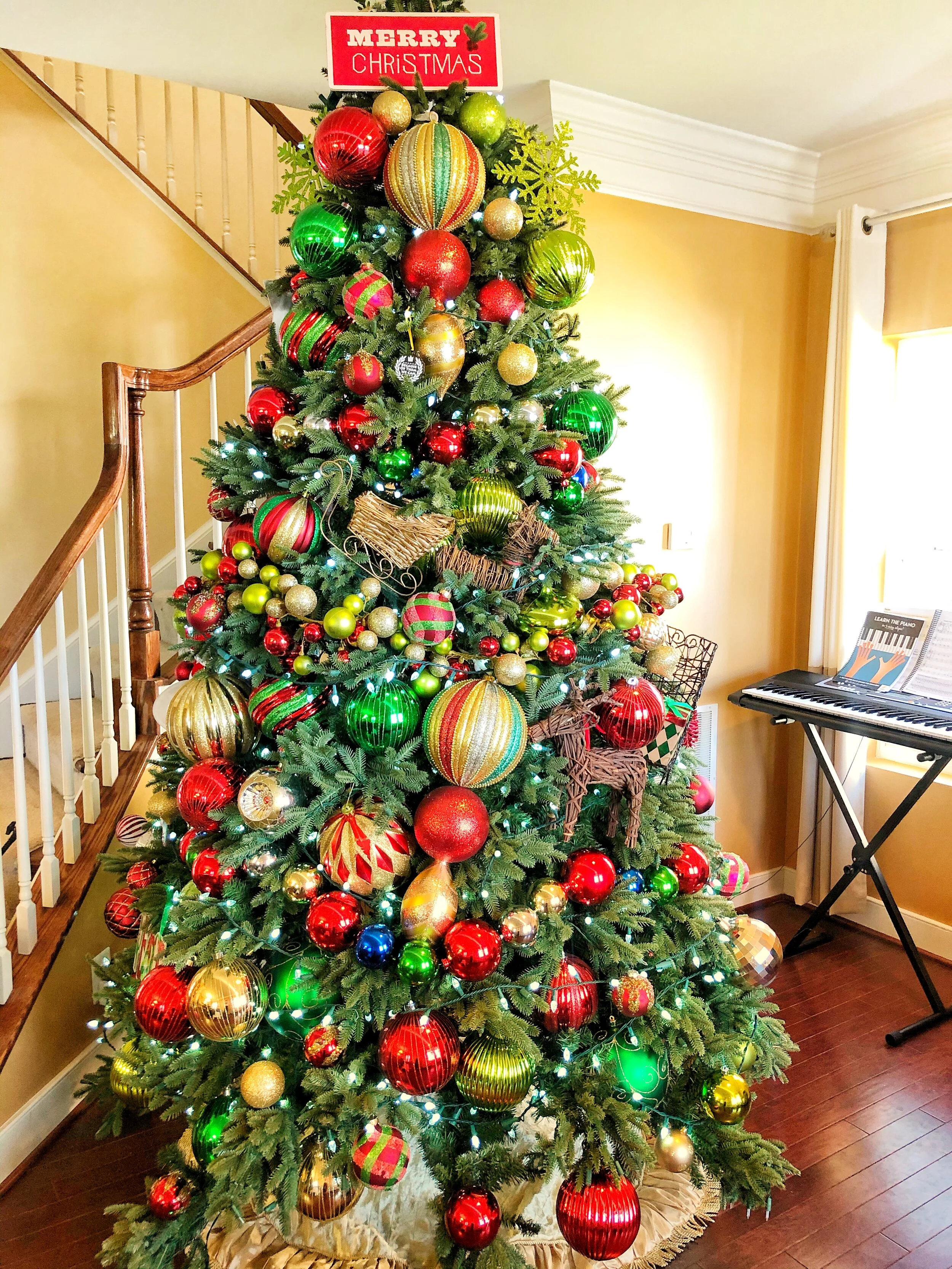 Christmas Tree Reveal and Decorating Tips